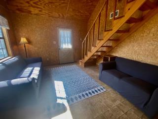 busbys_bungalow_2024_001
