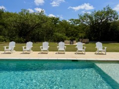 Frio Fun Lodging
