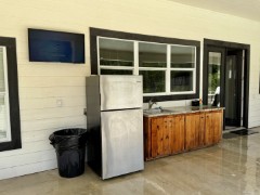 Frio Fun Lodging